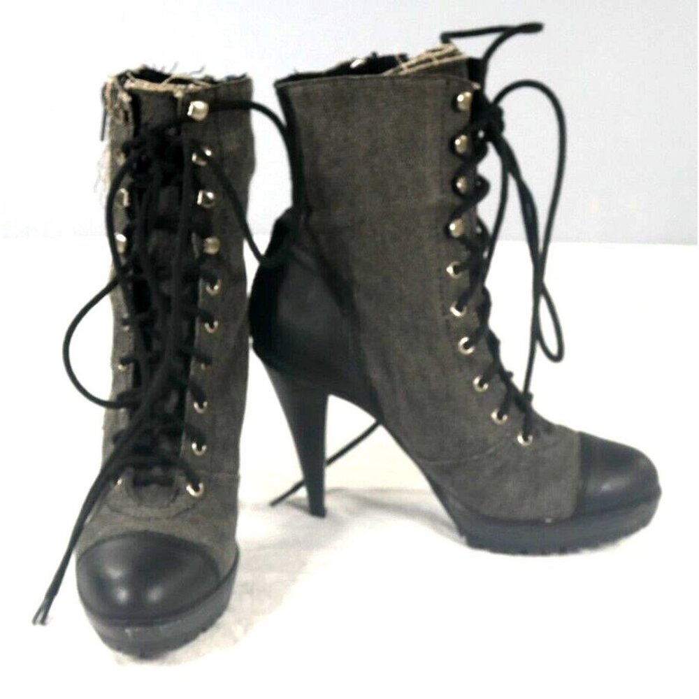 Steve Madden P-Romper Black Steampunk HIgh Heel Ankle Boot Cap Toe Wms Size 8